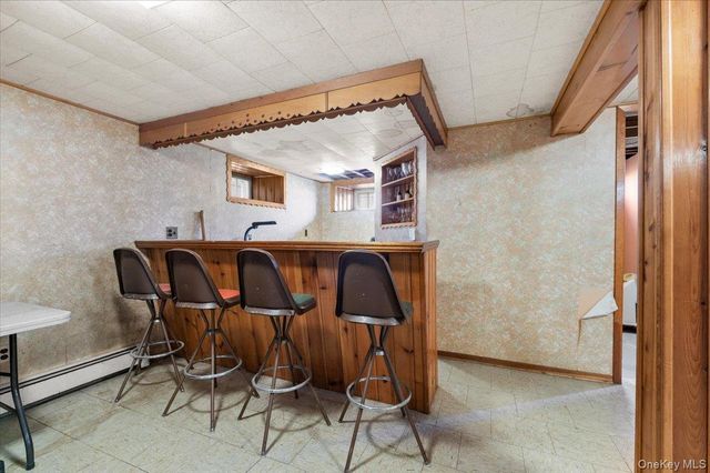 351 Maple Avenue, Uniondale, NY 11553