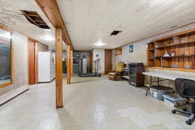 351 Maple Avenue, Uniondale, NY 11553