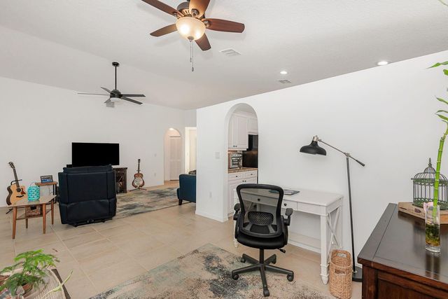 18921 NW 10 Street, Pembroke Pines, FL 33029