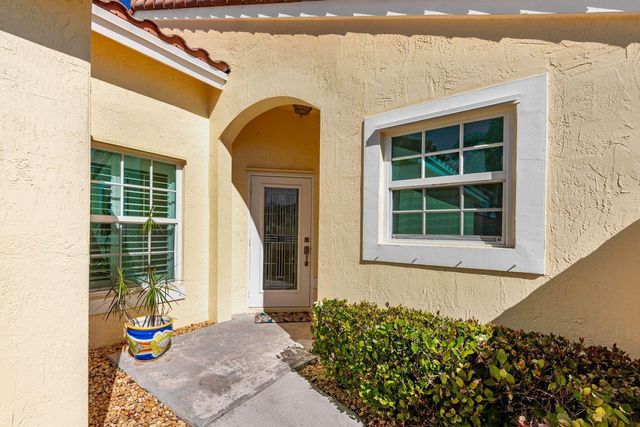 18921 NW 10 Street, Pembroke Pines, FL 33029