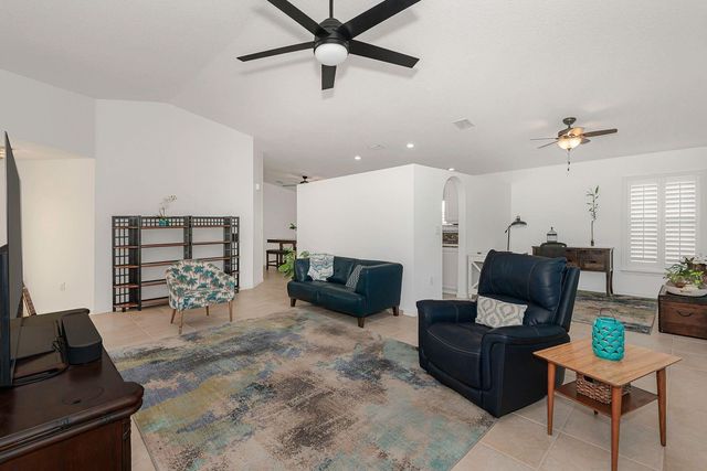 18921 NW 10 Street, Pembroke Pines, FL 33029