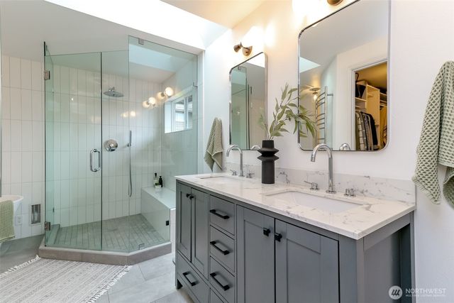 1855 Hillside Drive NE, Tacoma, WA 98422