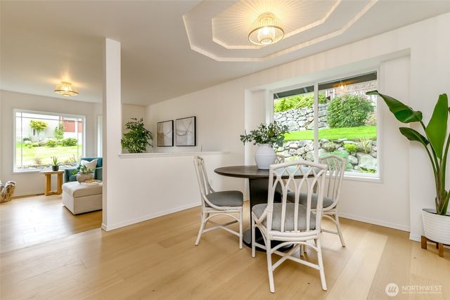 1855 Hillside Drive NE, Tacoma, WA 98422