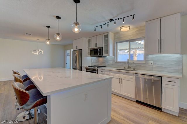 4342 Powell Avenue, Las Vegas, NV 89121