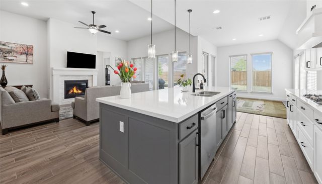 2194 Cloverfern Way, Haslet, TX 76052