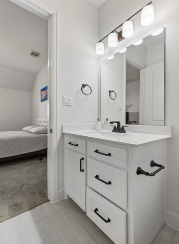 2194 Cloverfern Way, Haslet, TX 76052