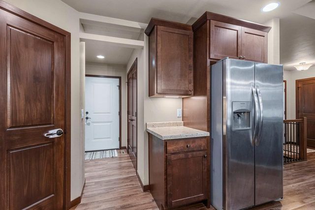1124 HAROLD DRIVE, Menasha, WI 54952