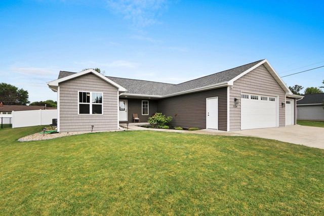 1124 HAROLD DRIVE, Menasha, WI 54952