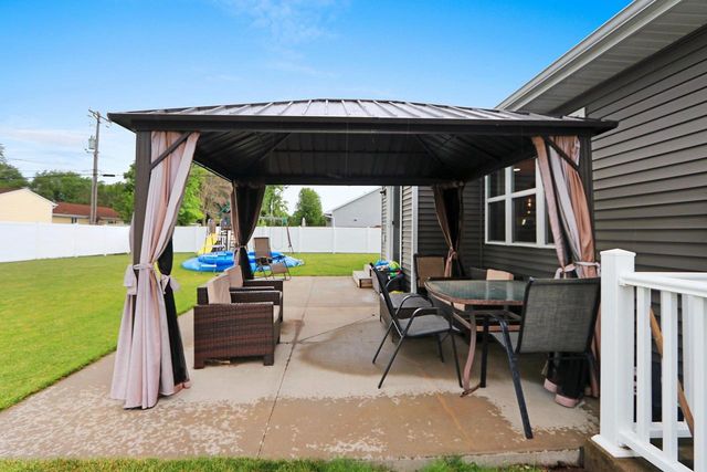 1124 HAROLD DRIVE, Menasha, WI 54952