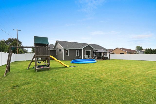 1124 HAROLD DRIVE, Menasha, WI 54952