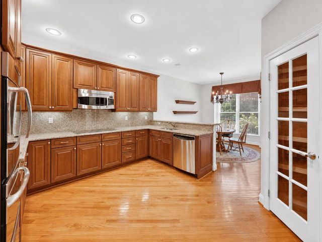 44742 Broadmoor Circle N, Northville, MI 48168