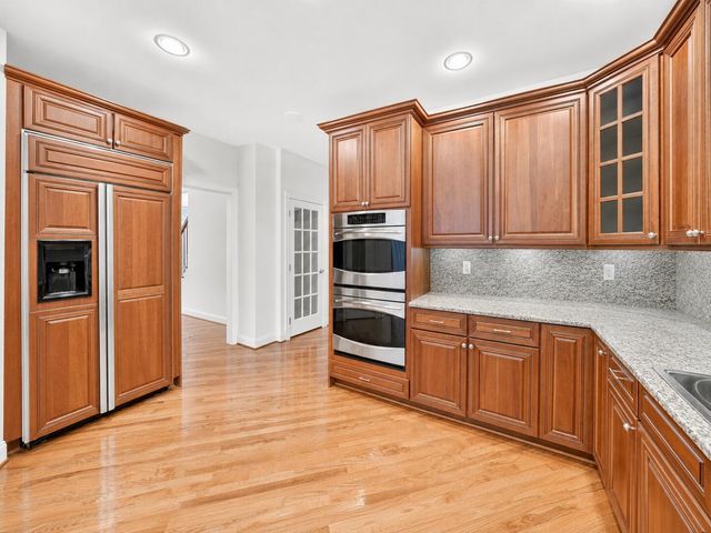 44742 Broadmoor Circle N, Northville, MI 48168