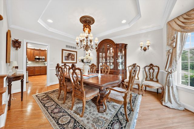 44742 Broadmoor Circle N, Northville, MI 48168