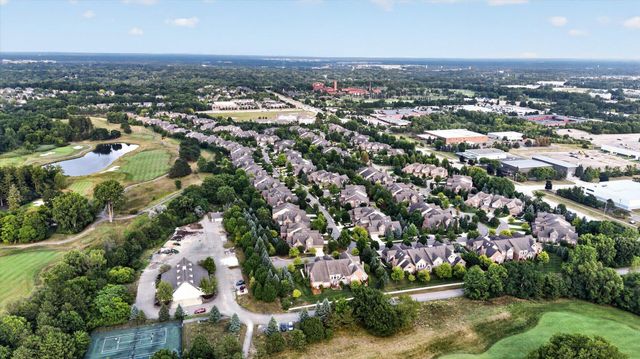 44742 Broadmoor Circle N, Northville, MI 48168
