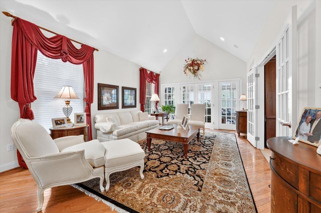 44742 Broadmoor Circle N, Northville, MI 48168