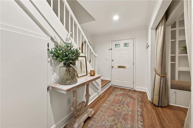 26 Old Ivy Square NE 26, Atlanta, GA 30342
