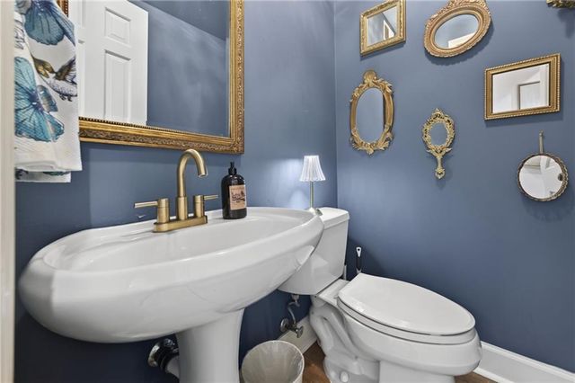 26 Old Ivy Square NE 26, Atlanta, GA 30342