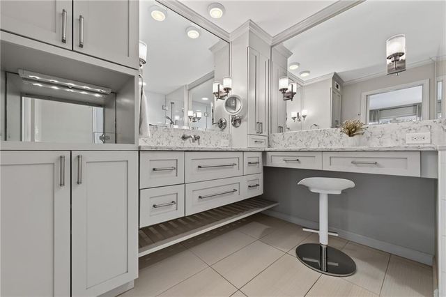 26 Old Ivy Square NE 26, Atlanta, GA 30342