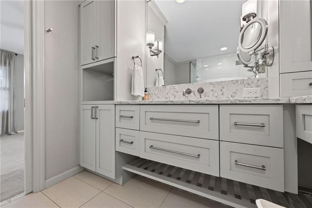 26 Old Ivy Square NE 26, Atlanta, GA 30342
