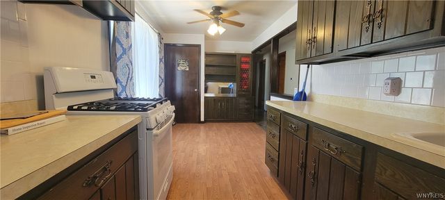 1251 94th Street, Niagara Falls, NY 14304