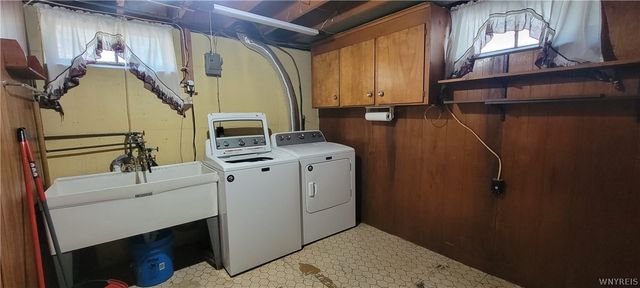 1251 94th Street, Niagara Falls, NY 14304