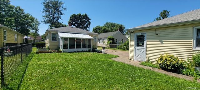 1251 94th Street, Niagara Falls, NY 14304