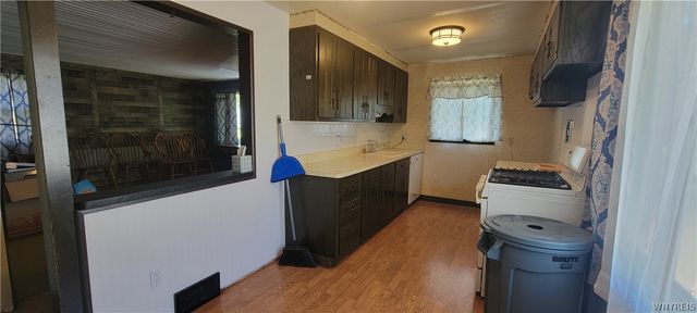 1251 94th Street, Niagara Falls, NY 14304