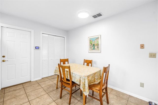 1770 GLEN LAKES BOULEVARD N, St Petersburg, FL 33702