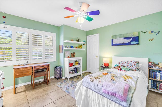 1770 GLEN LAKES BOULEVARD N, St Petersburg, FL 33702