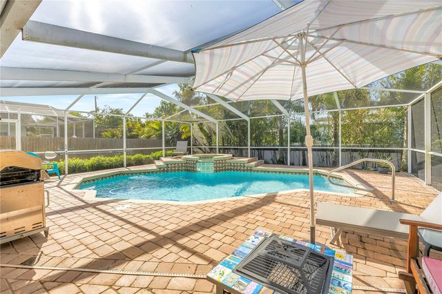 1770 GLEN LAKES BOULEVARD N, St Petersburg, FL 33702