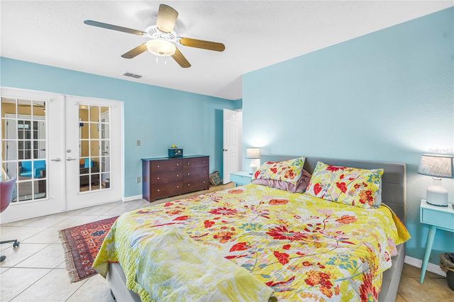 1770 GLEN LAKES BOULEVARD N, St Petersburg, FL 33702