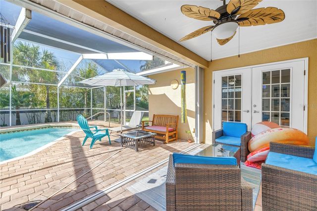 1770 GLEN LAKES BOULEVARD N, St Petersburg, FL 33702