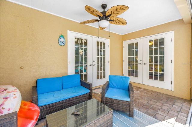 1770 GLEN LAKES BOULEVARD N, St Petersburg, FL 33702