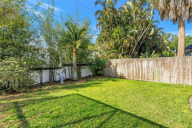 1770 GLEN LAKES BOULEVARD N, St Petersburg, FL 33702