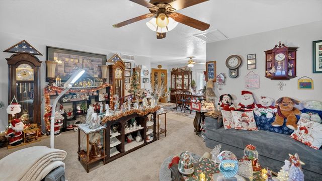 3228 N Kayenta, Golden Valley, AZ 86413