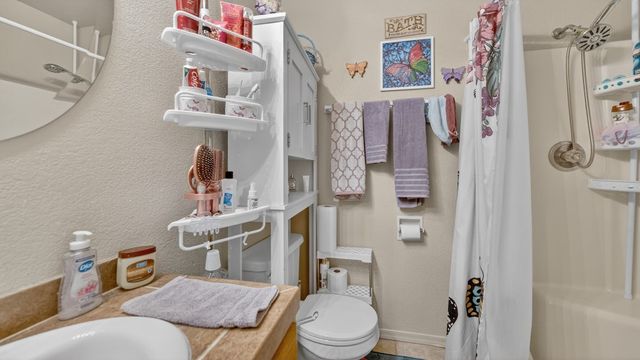 3228 N Kayenta, Golden Valley, AZ 86413