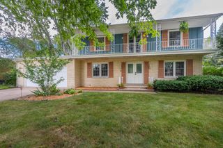 1885 Acorn Drive, St. Joseph Twp, MI 49085
