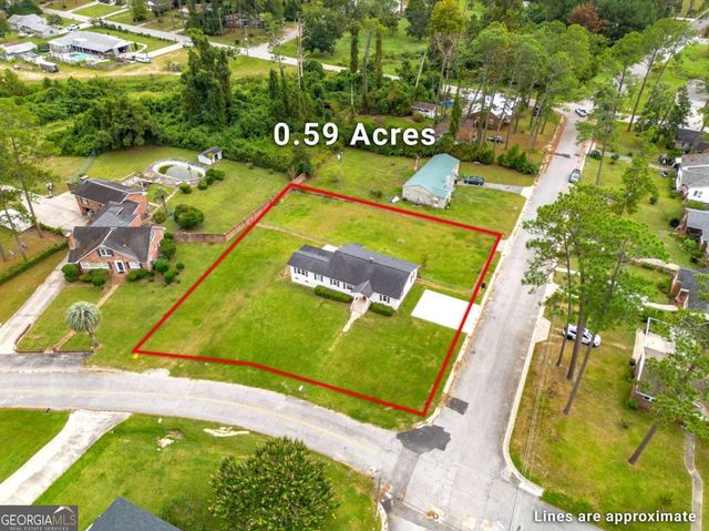 1100 Euclid Avenue, Waycross, GA 31501