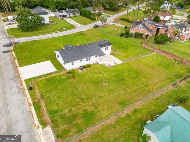 1100 Euclid Avenue, Waycross, GA 31501