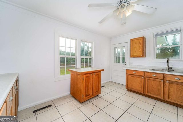 1100 Euclid Avenue, Waycross, GA 31501