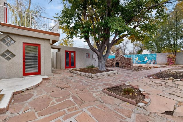 3503 Berkeley Place NE, Albuquerque, NM 87106