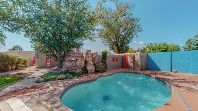 3503 Berkeley Place NE, Albuquerque, NM 87106