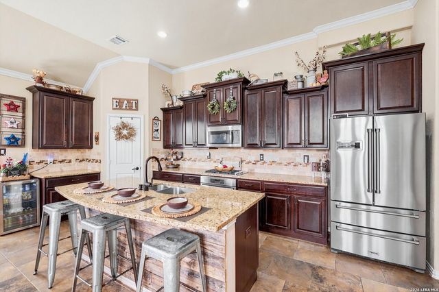 10201 Sparkle Point, Schertz, TX 78154