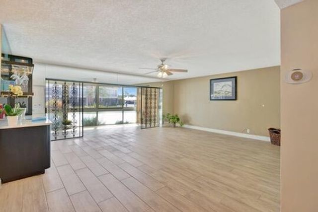 3050 NE 48th Street 107, Fort Lauderdale, FL 33308