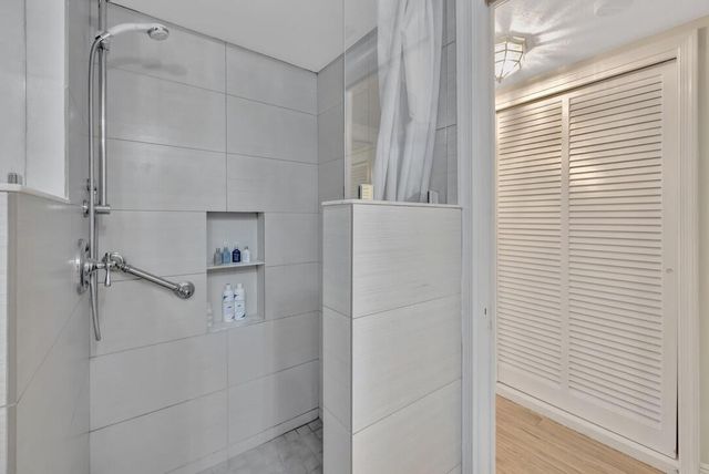 3050 NE 48th Street 107, Fort Lauderdale, FL 33308