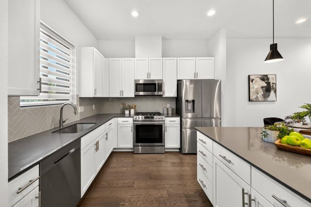 3700 Clawson RD 603, Austin, TX 78704