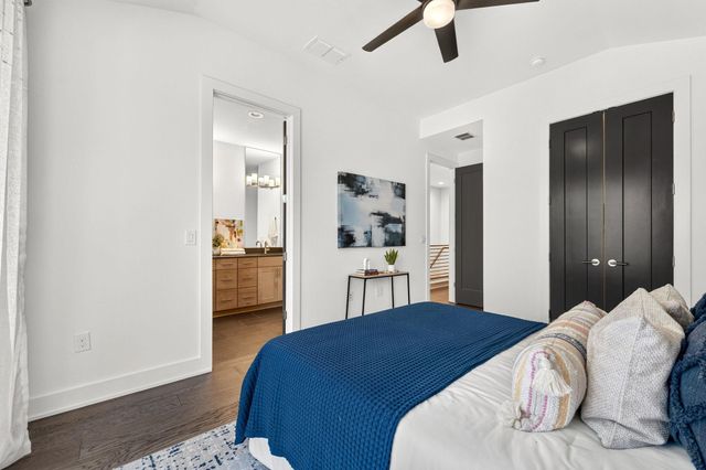 3700 Clawson RD 603, Austin, TX 78704