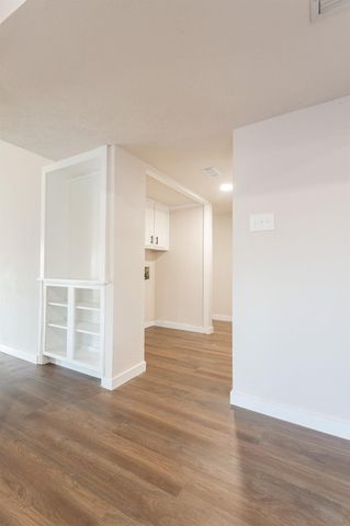 5220 Pruitt Drive, The Colony, TX 75056