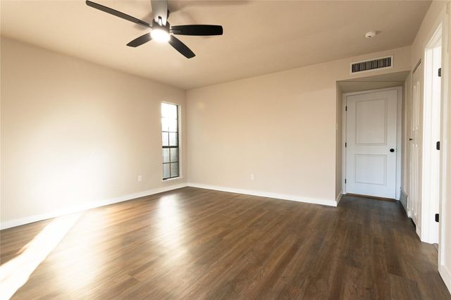 5220 Pruitt Drive, The Colony, TX 75056