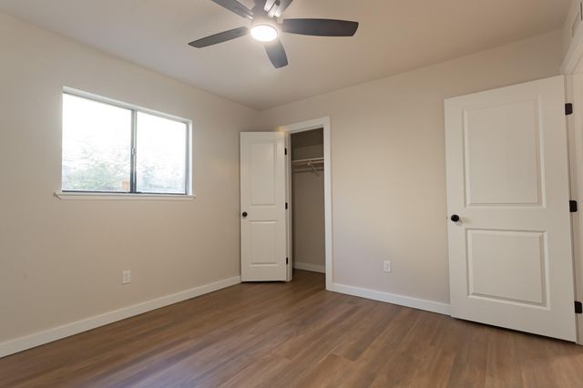 5220 Pruitt Drive, The Colony, TX 75056
